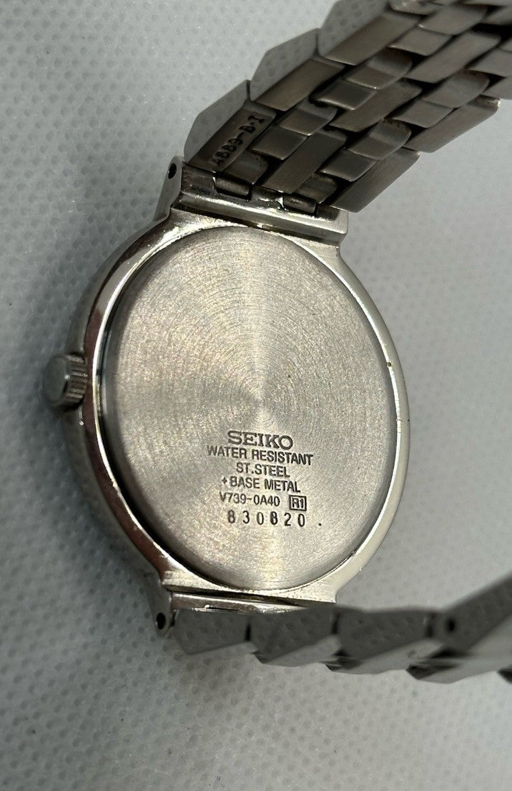 Vintage Seiko V739-0A40 Mens Date Watch, Roman Numerals Dial - Non-Working
