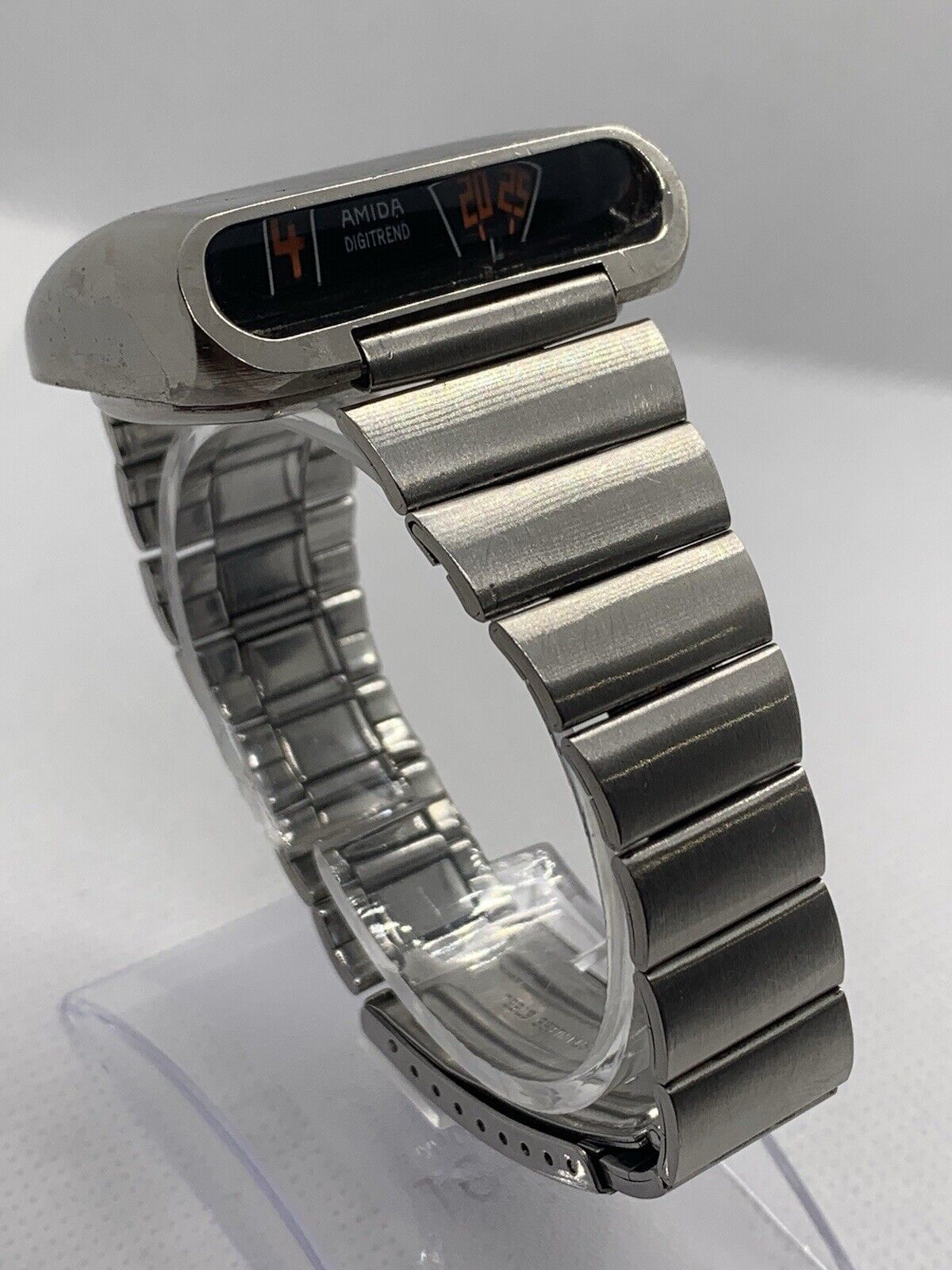 Vintage 1970s Amida Digitrend Jump Hour Mens Driver Watch - Running Upgraded 17J