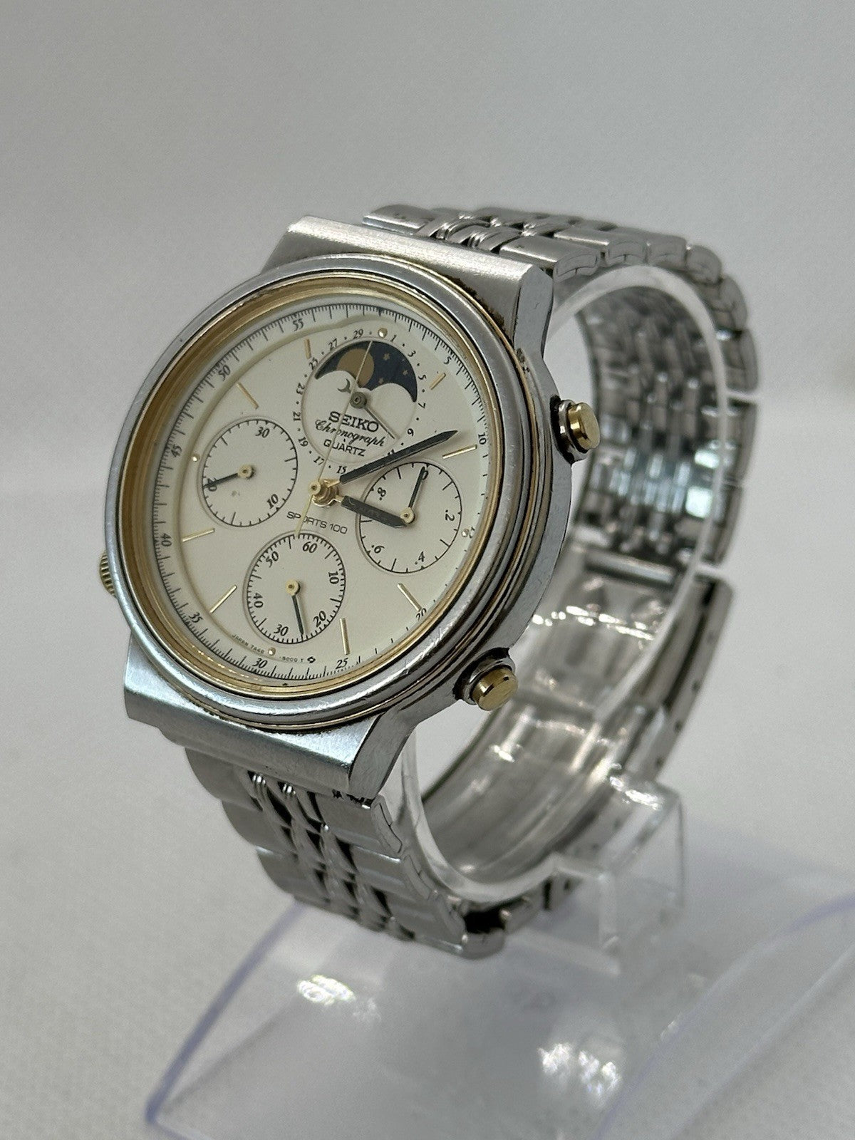 Vintage Seiko 7A48-5000 Mens Moonphase Chronograph Date Watch - Running