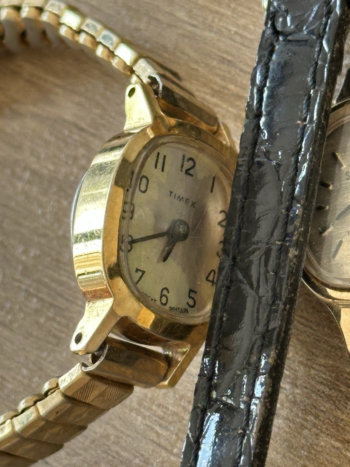 Vintage Job Lot Ladies Watches - Pulsar, Citizen, Seiko etc- Spares 0028