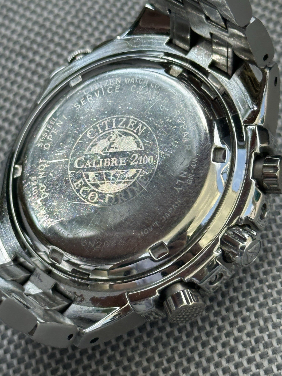 Vintage Citizen Eco-Drive 2100 Solar Mens Alarm Chronograph Watch - Full Set