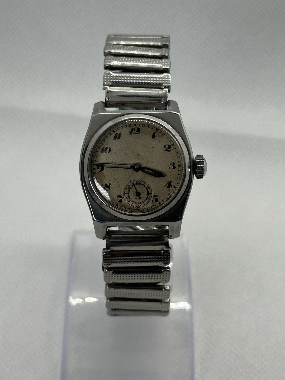 Vintage Rare Buren Mens Watch, Oyster Style Case - Running Project