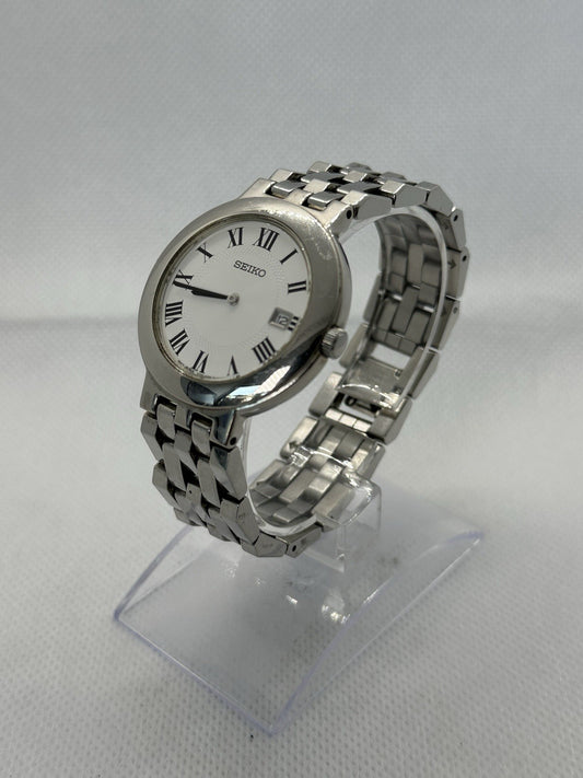 Vintage Seiko V739-0A40 Mens Date Watch, Roman Numerals Dial - Non-Working