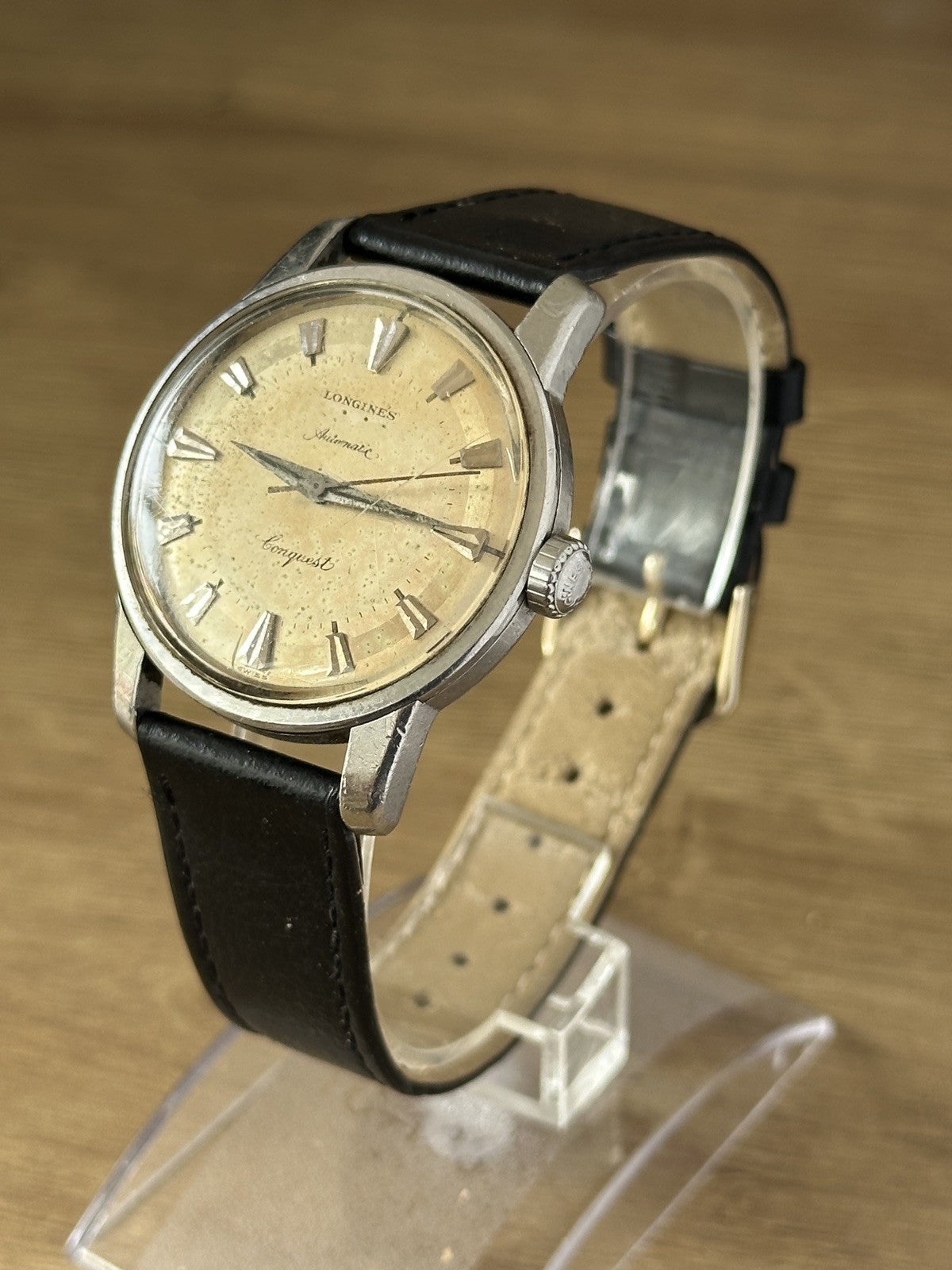 Vintage Longines Conquest Automatic Mens Watch - Running